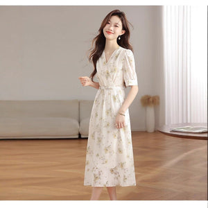 V-neck Puffed-sleeve Patchwork Printed Midi Dress