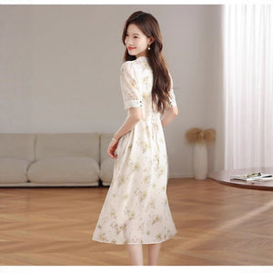 V-neck Puffed-sleeve Patchwork Printed Midi Dress